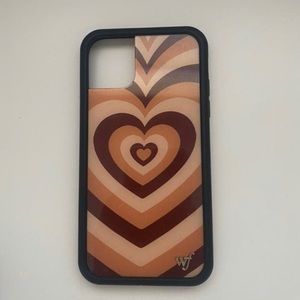 wildflower love latte iphone 11 phone case